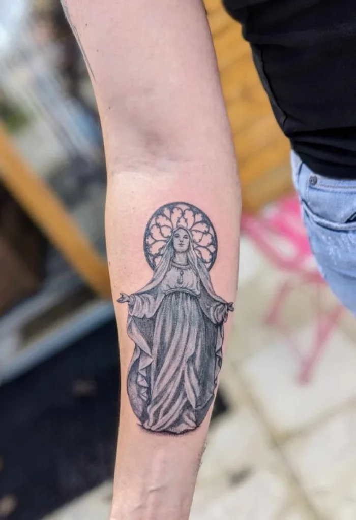 Fragments Delle Tatouage Traits Fins Bazas Tatouage Traits Fins 7