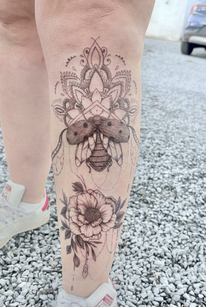 Fragments Delle Tatouage Traits Fins Bazas Ornemental Mollet 1 2