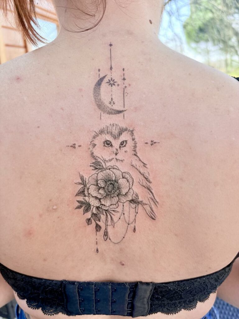 Fragments Delle Tatouage Traits Fins Bazas Tatouage Chouette Copie
