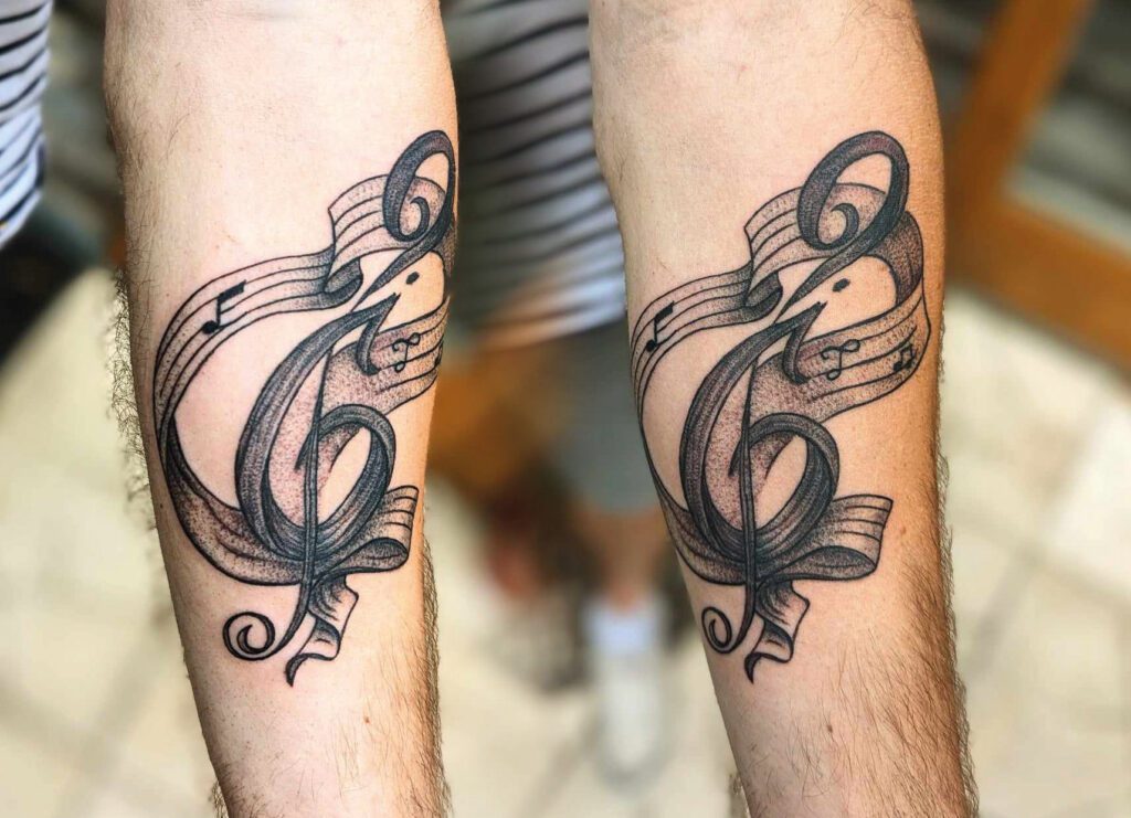 Fragments Delle Tatouage Traits Fins Bazas Tatouage Homme Avant Bras Musique Cle De Sol Fragments Delle Noaillan