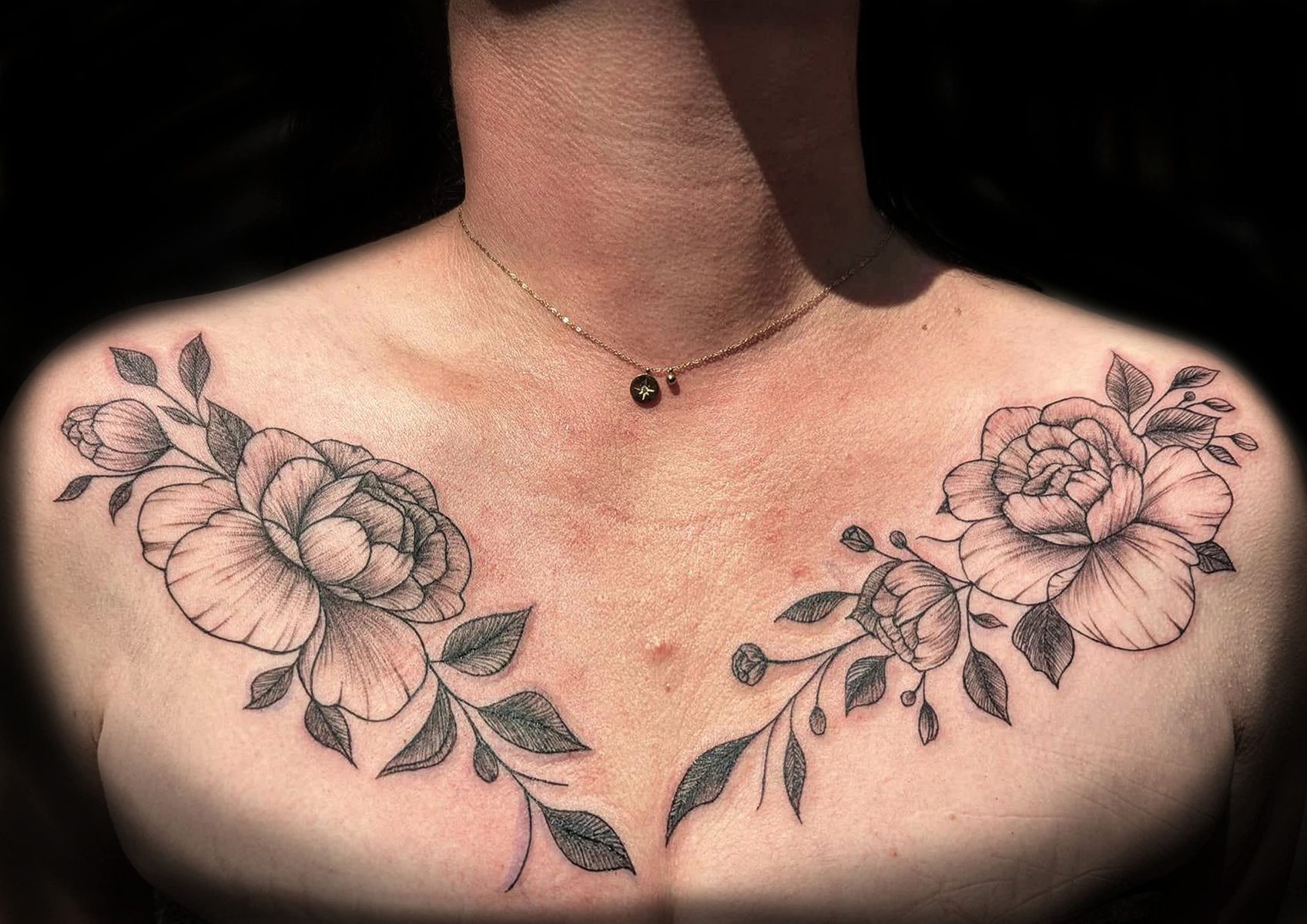 Fragments Delle Tatouage Traits Fins Bazas Fragments Delle Tatouage Traits Fins Bazas COVER ROSE 2 1