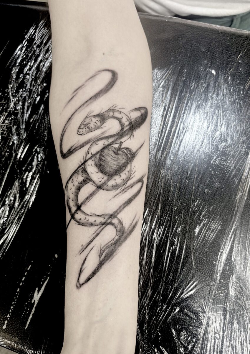 Fragments Delle Tatouage Traits Fins Bazas Photos 1