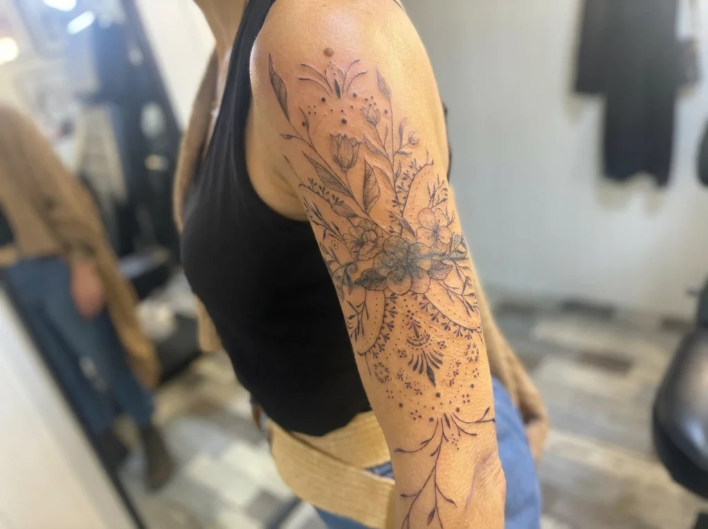 Fragments Delle Tatouage Traits Fins Bazas Img 0325 1