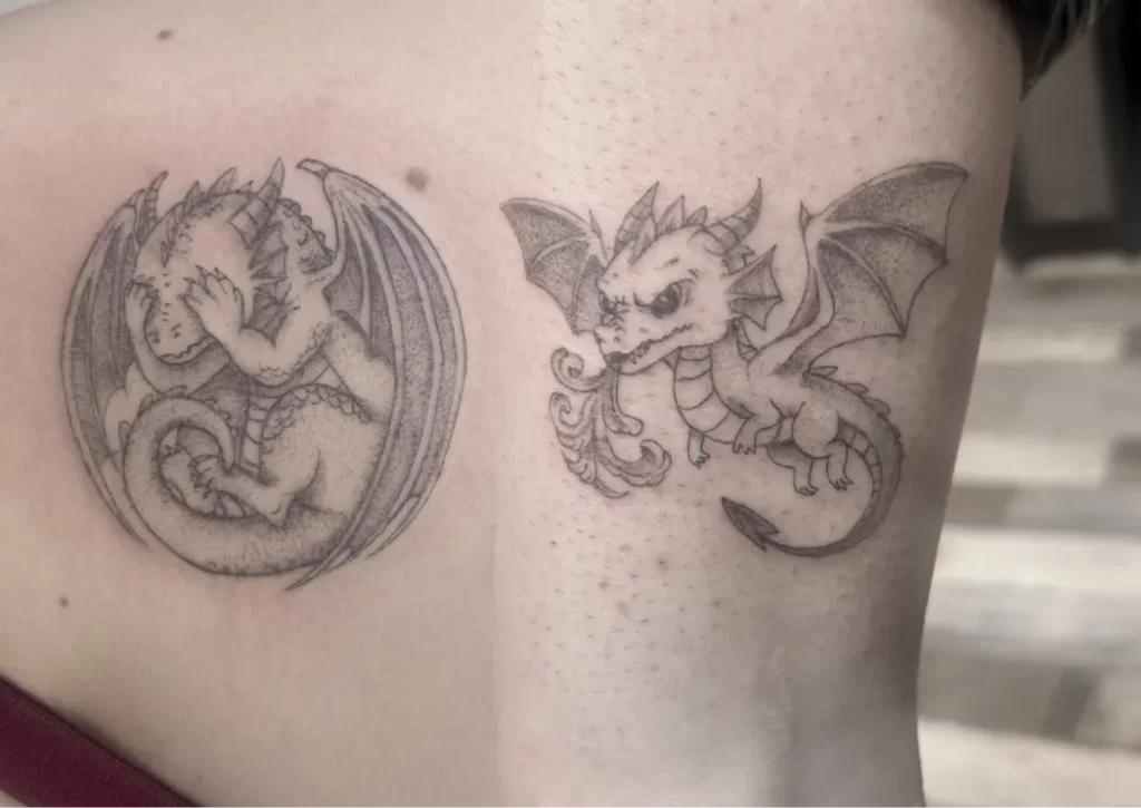 Fragments Delle Tatouage Traits Fins Bazas IMG 0919 1