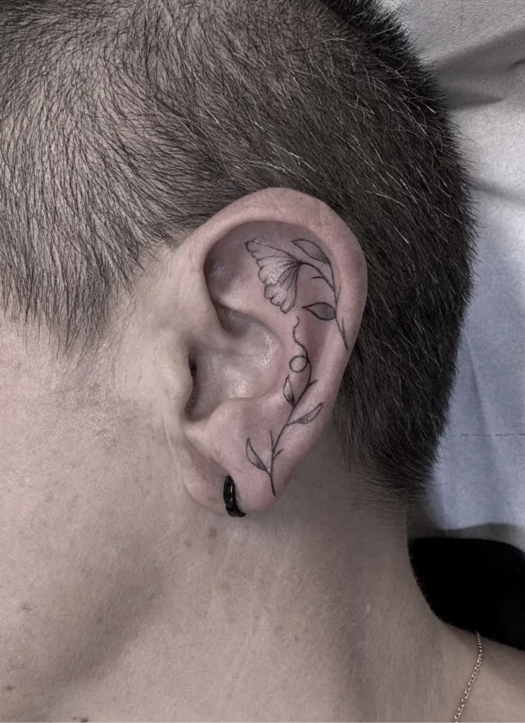 Fragments Delle Tatouage Traits Fins Bazas IMG 2566 1 1